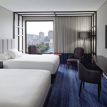 DoubleTree par Hilton Montréal - Chambre avec deux grands lits 